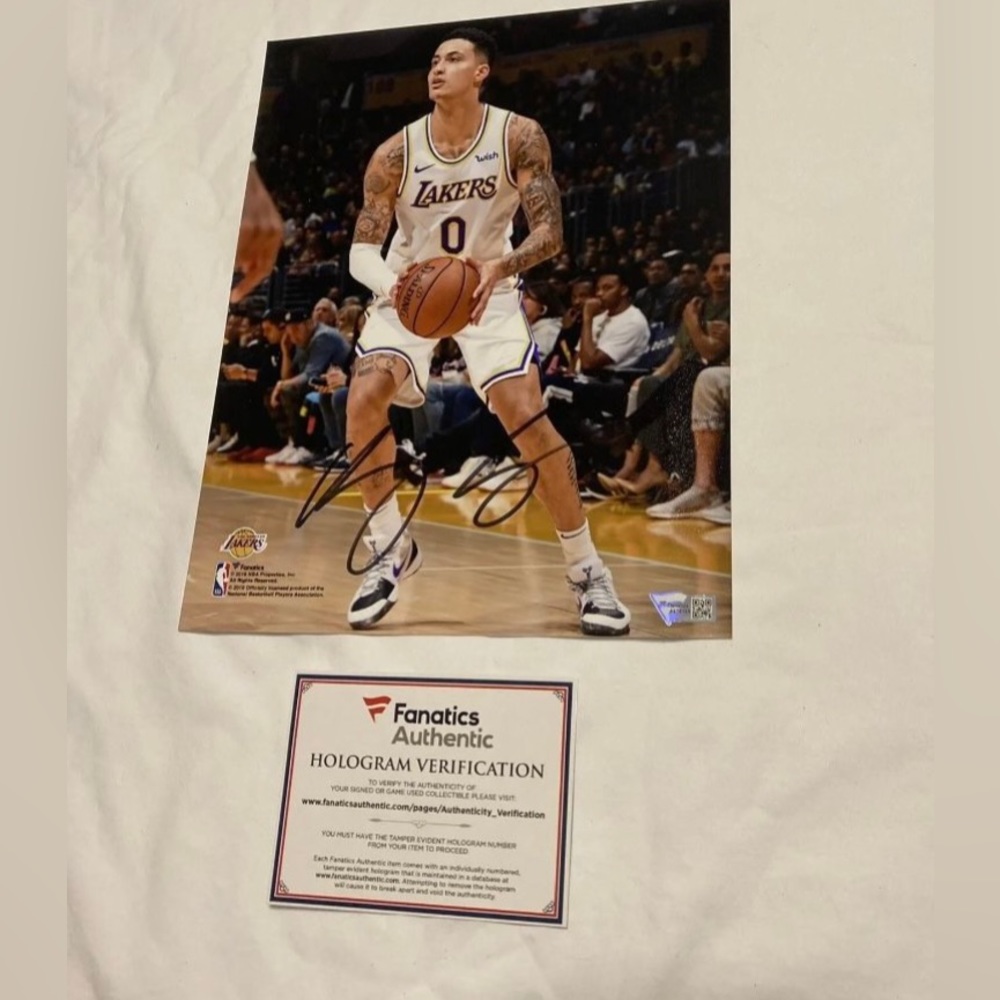 Kyle Kuzma Signed 8x10 Lakers Photo AUTO Autographed Fanatics COA Picture